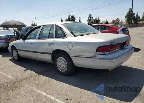 1997 Ford Crown Victoria Police Interceptor from USA, damaged, VIN 2FALP71W2VX176342
